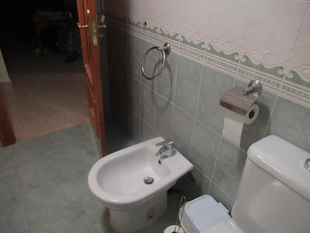 Lovely Double Room With Private Bathroom Albox Homestay